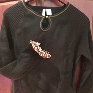 Twiggy London! Gorgeous Black Sweater. Leopard trim.